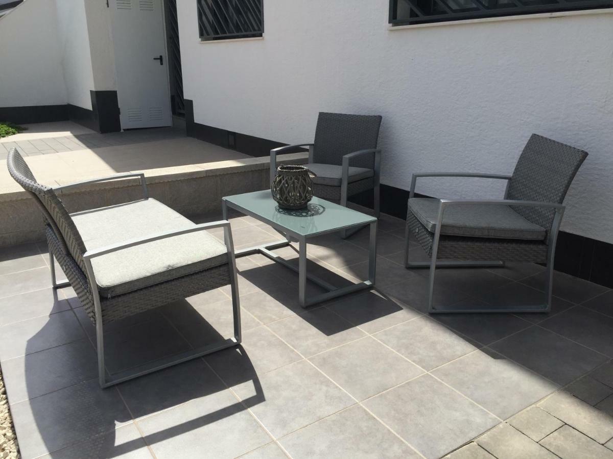 Apartment Oasisbeach La Zenia Orihuela Bagian luar foto
